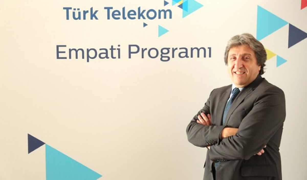 Türk Telekom\'un 34 Bin Çalışanı "Empati" Kuracak