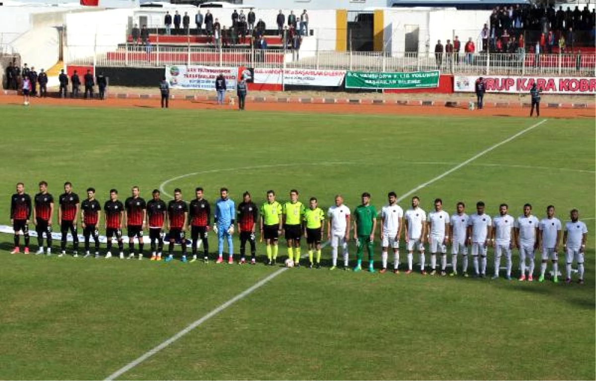 Van Büyükşehir Belediyespor-Gölcükspor: 3-1