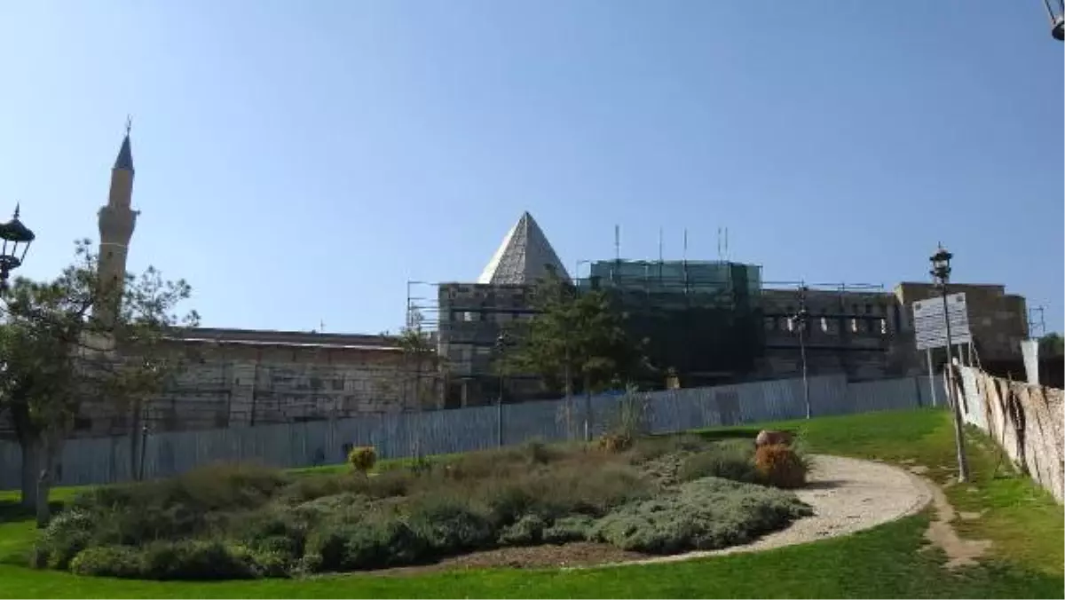 850 Yıllık Tarihi Alaaddin Camii Tepeden Tırnağa Restore Ediliyor