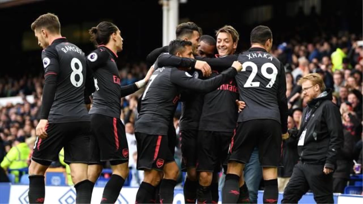 Arsenal, Everton Deplasmanında Farka Koştu