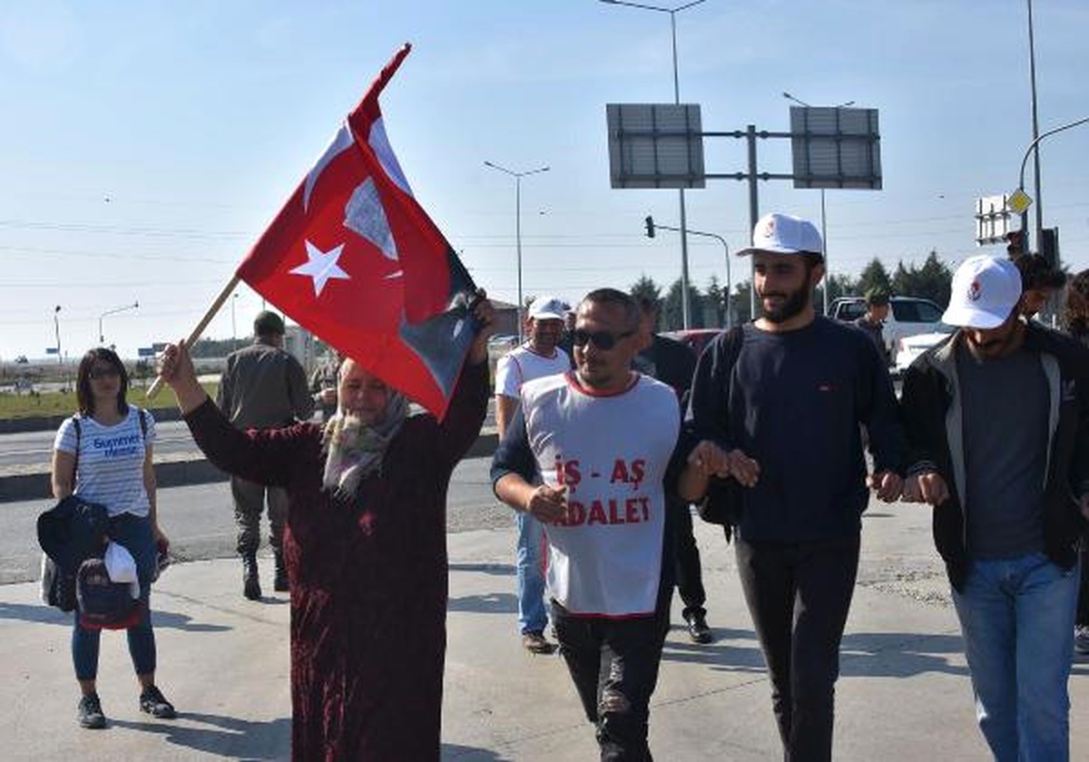 İstanbul\'a Yürüyüşleri Yasaklanan Cam İşçilerinin Bekleyişi Sürüyor