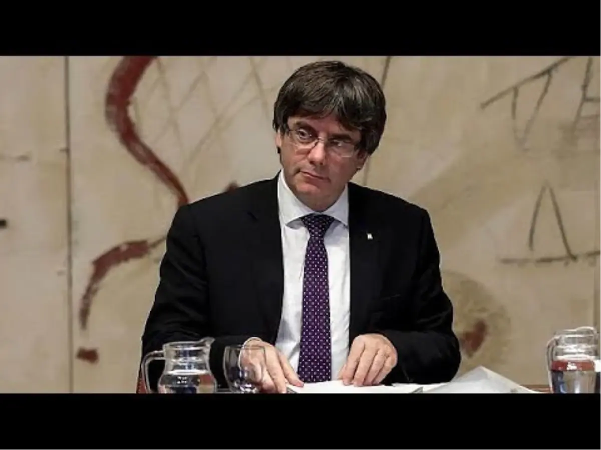Katalonya Özerk Yönetimi Başkanı Carles Puigdemont İspanyol Hükümeti Tarafından Alınan…