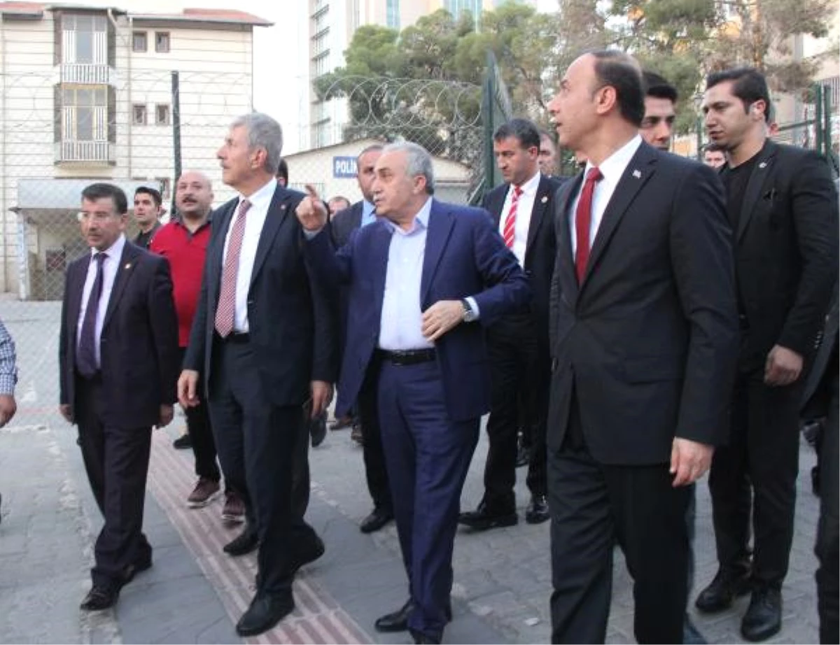 Sağlık Bakanı Demircan, Şanlıurfa\'da Atıl Hastane Binalarını İnceledi