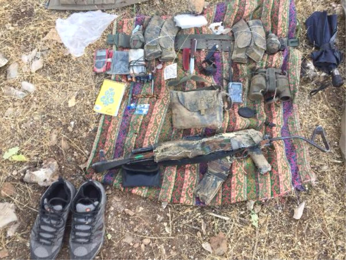 Siirt\'te PKK\'lı Terörist, Atak Helikopteriyle Etkisiz Hale Getirildi