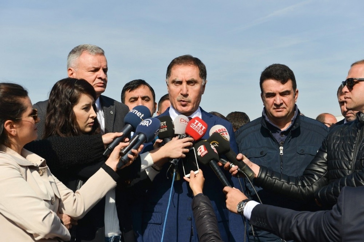 Başdenetçi Malkoç, Deniz Baykal\'ı Ziyaret Etti