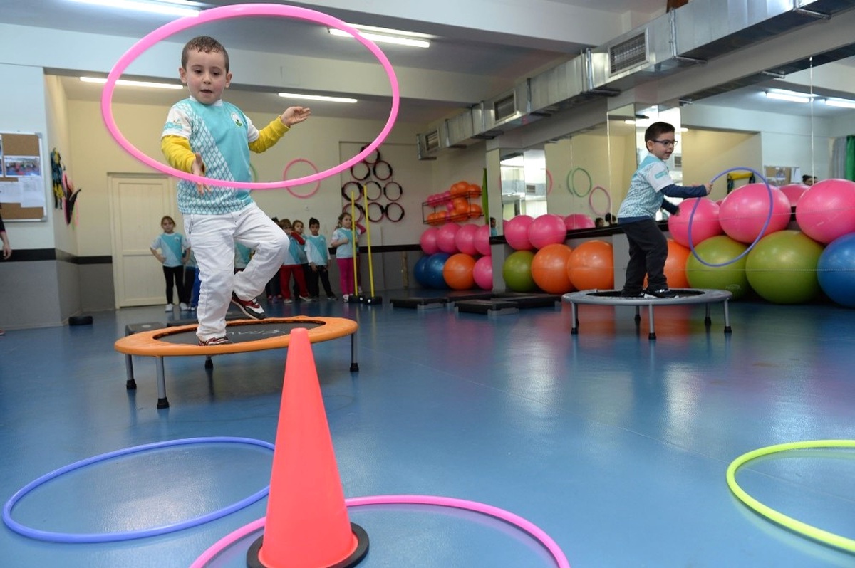 Çocuklar Kışı Spor Yaparak Geçirecek