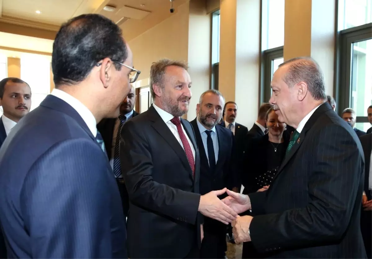 Cumhurbaşkanı Erdoğan\'dan Hollanda\'nın Irkçı Tavırlarına Sert Tepki