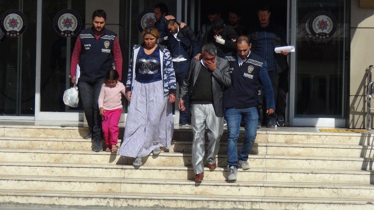 Gaziantep\'teki 43 Bin Euroluk Vurgunun Zanlıları Yakalandı
