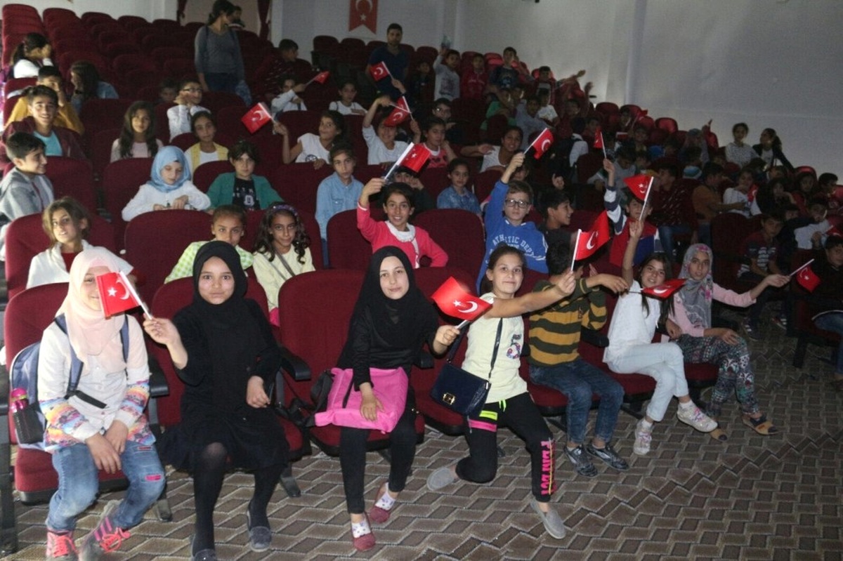 Hani İlçesi Kayyum ile Sosyal Etkinliklere Doydu