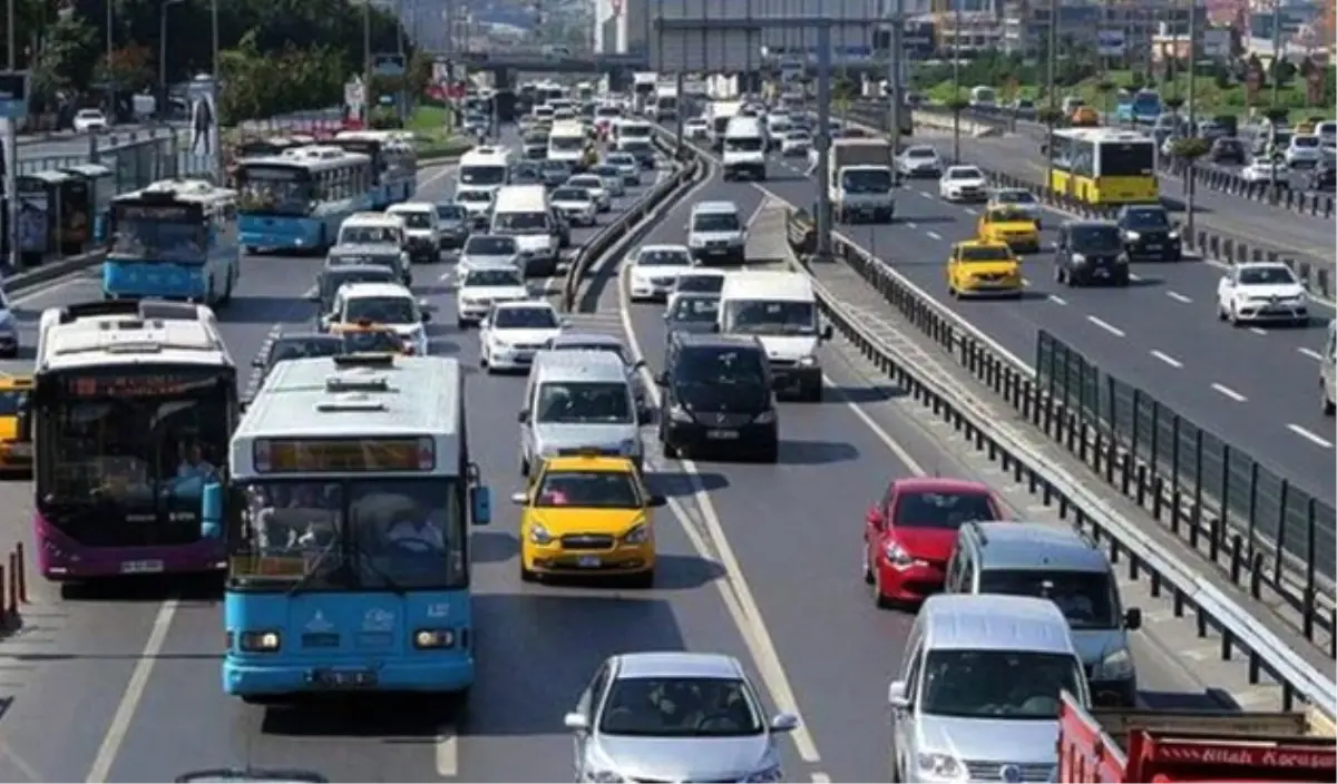 İstanbul\'da Bazı Yollar Trafiğe Kapatılacak