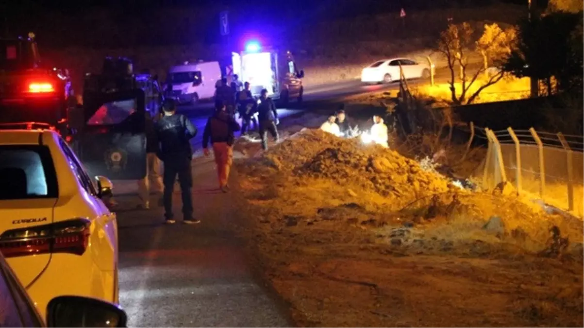 Mardin\'de Zırhlı Polis Aracına Bombalı Saldırı: 2 Polis Yaralandı