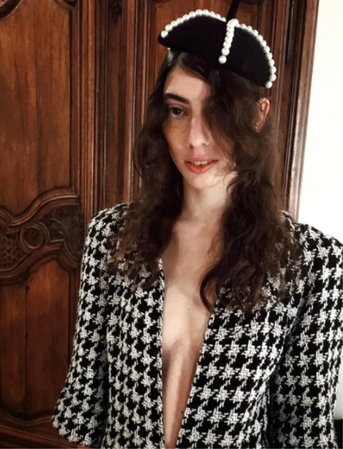 Model Öykü Baştaş, Kendisi Hakkında Yapılan \'Çirkin\' Yakıştırmalarına Yanıt Verdi