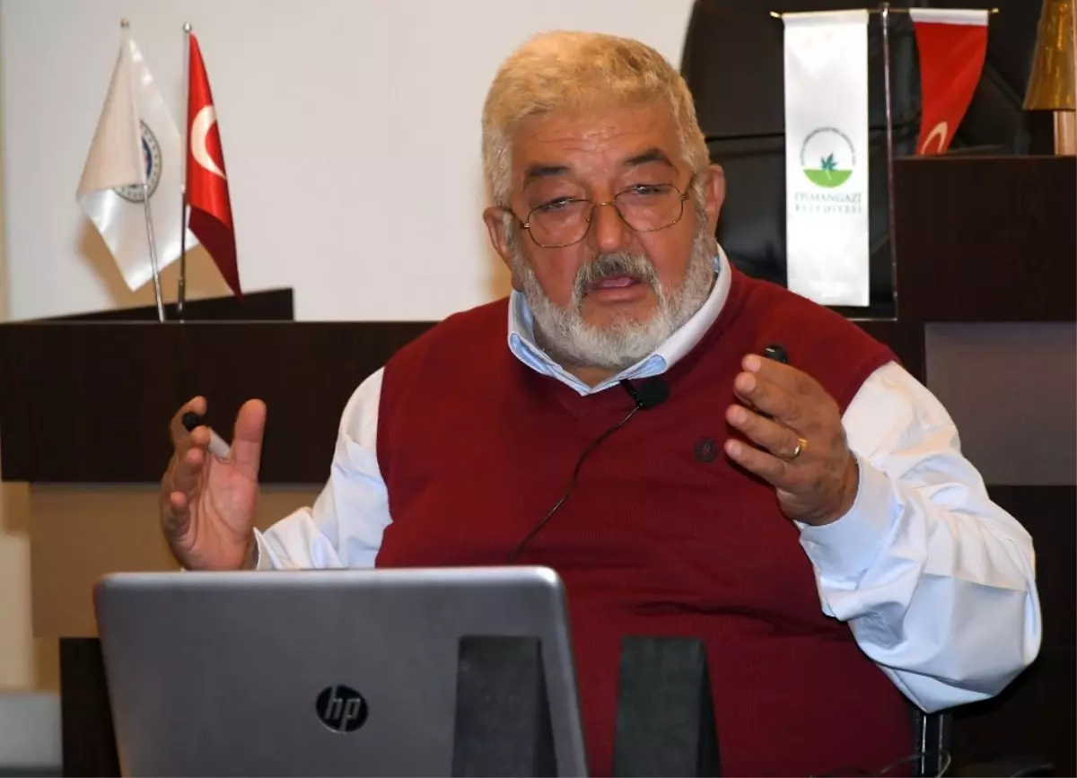 Özcan: "İnsan Beyni Aynı Anda Bir İş Yapabiliyor"