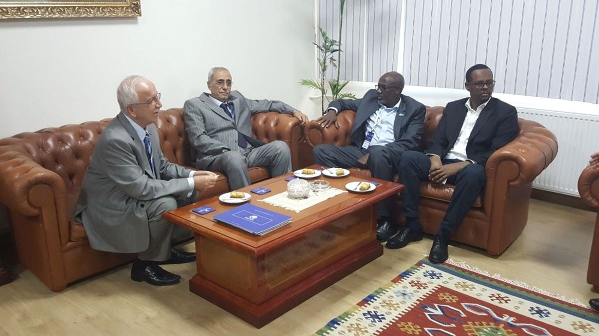 Somali Milli Eğitim Bakanı\'ndan Recep Tayyip Erdoğan ve İhlas Vakfı\'na Teşekkür