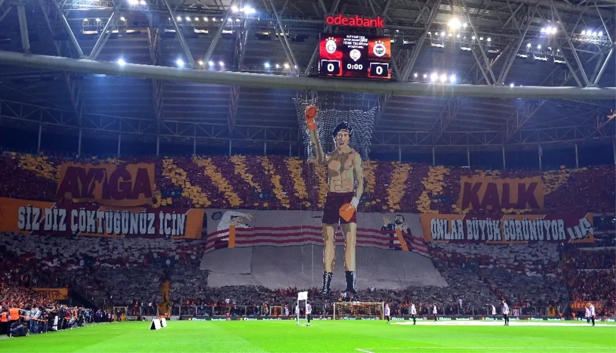 Ultraslan\'dan Koreografi Tepkisi