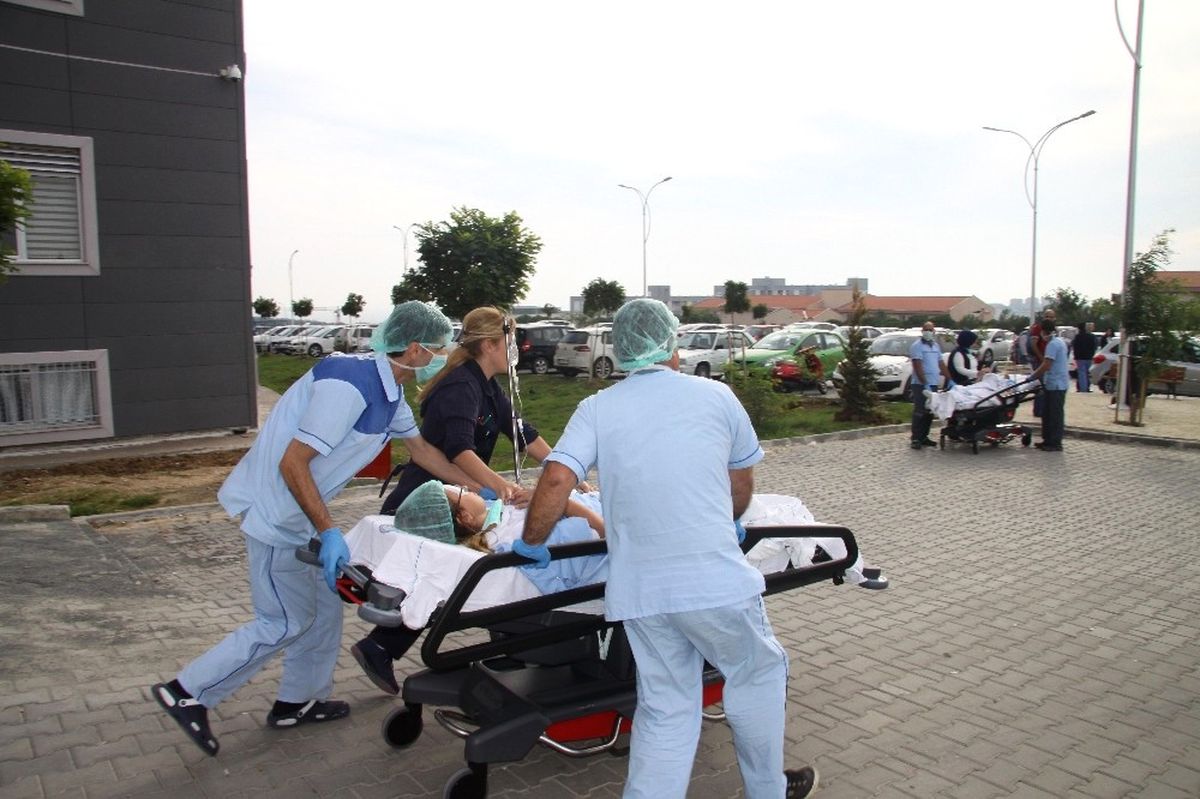 Üniversite Hastanesinde Deprem Tatbikatı Yapıldı