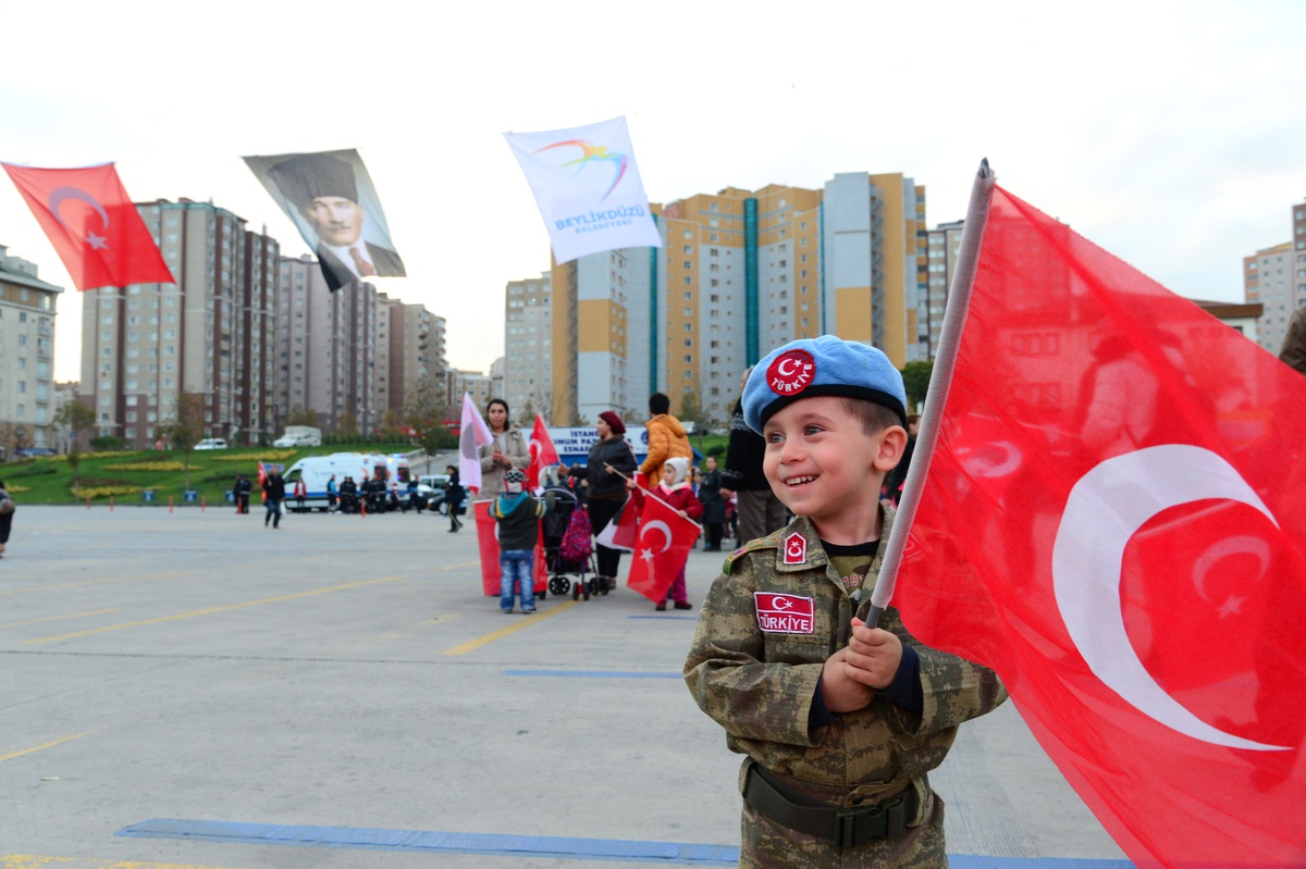 Beylikdüzü, Cumhuriyet İçin Yürüyecek