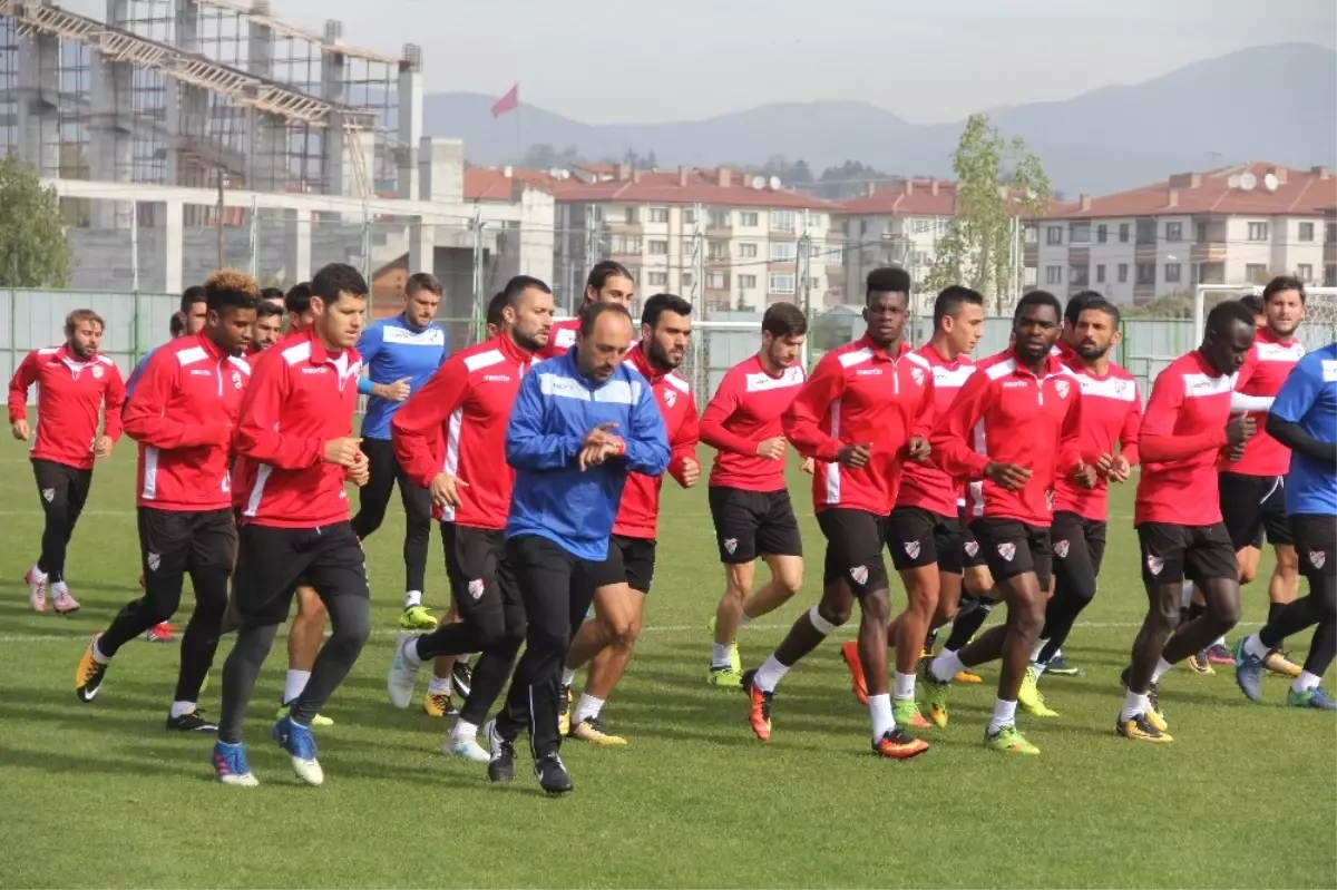 Boluspor Başkanı Çarıkçı: "Rizespor Maçında Yeni Hocamızla Olmak İstiyoruz"