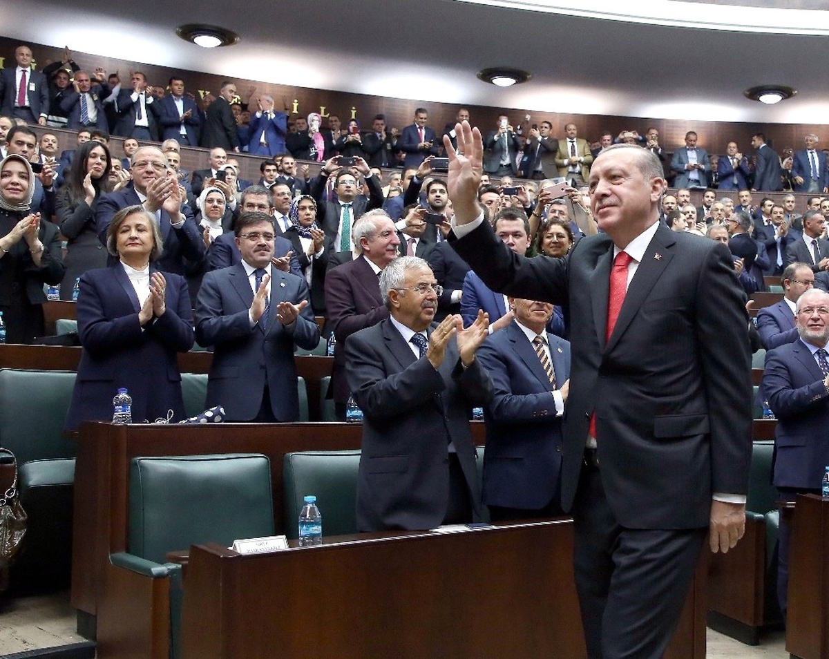 Erdoğan: "Geçtiğimiz 15 Yılda Yaptığımız Tüm Reformlara Rağmen Hala Obez Bir Devlet Yönetimine...