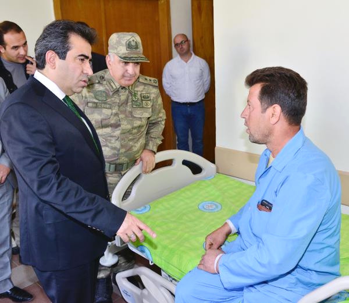 Mardin\'de PKK\'lı Teröristlerle Çatışma: 1 Asker ile 1 Korucu Yaralı (2)