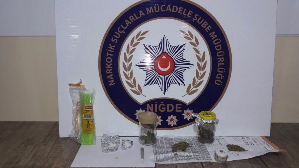 Niğde\'de Uyuşturucu Operasyonu: 2 Kişi Tutuklandı