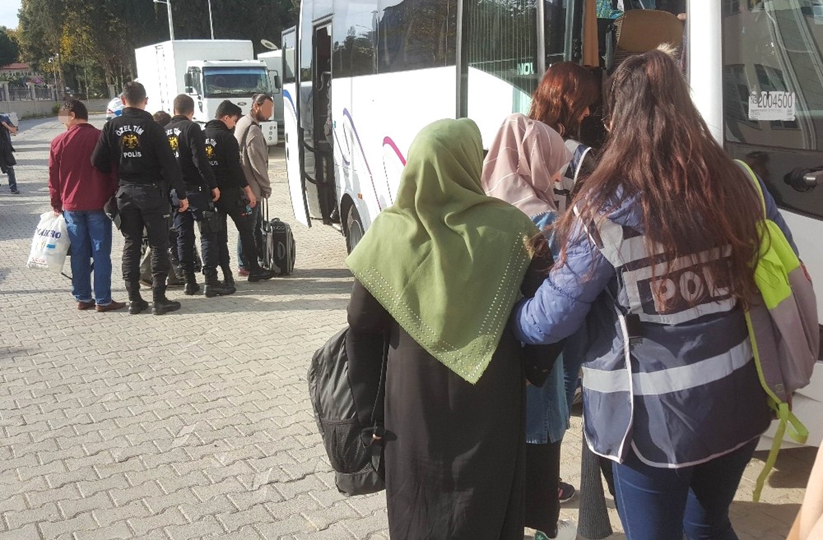 Samsun\'da Fetö Soruşturmasında 7 Tutuklama