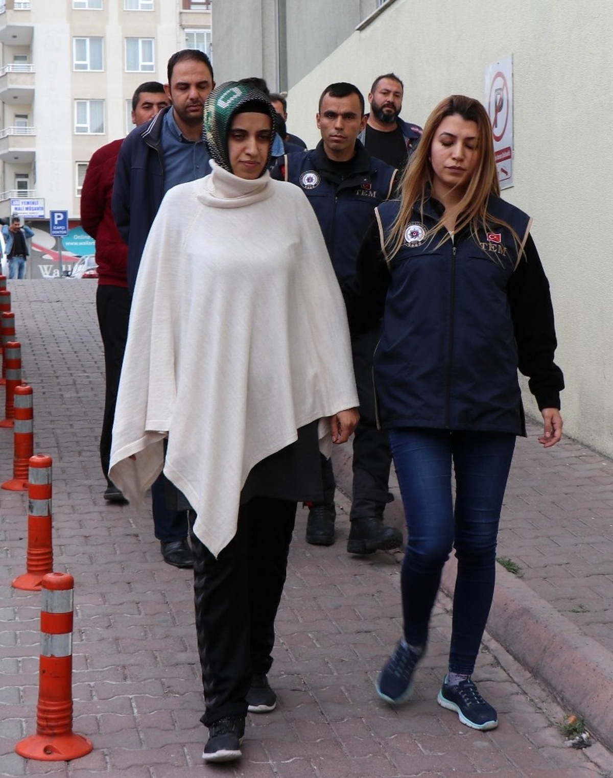 Sosyal Medyadan Fetö Propagandası Yapan 5 Kişi Adliyeye Sevk Edildi