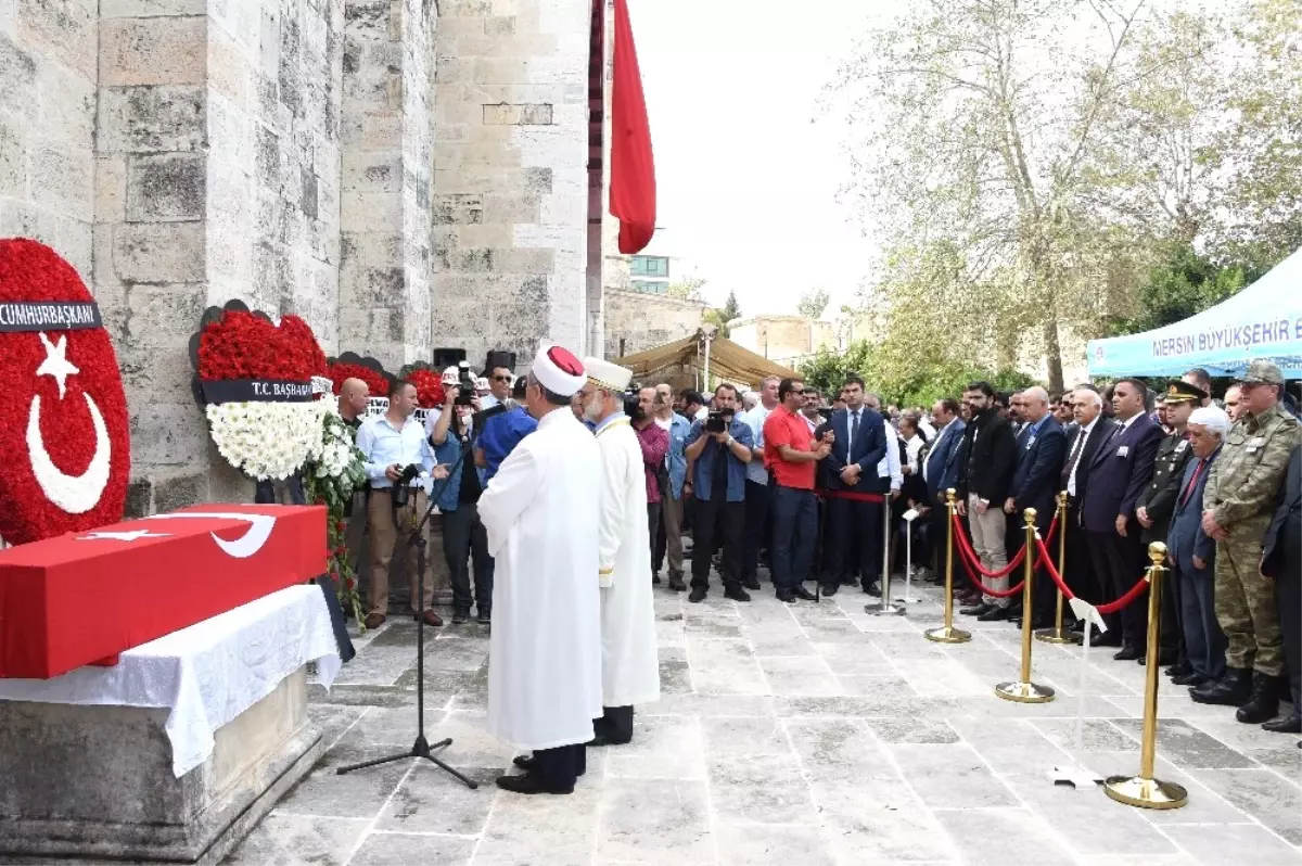 Tarsuslu Şehit Gözyaşları Arasında Son Yolculuğuna Uğurlandı