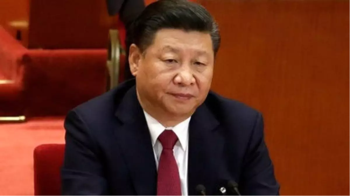 Xi Jinping\'in İdeolojisi Çin Anayasasına Dahil Edildi