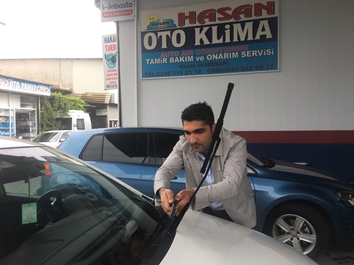 Yağmur, Oto Yedek Parçacılarının Yüzünü Güldürdü