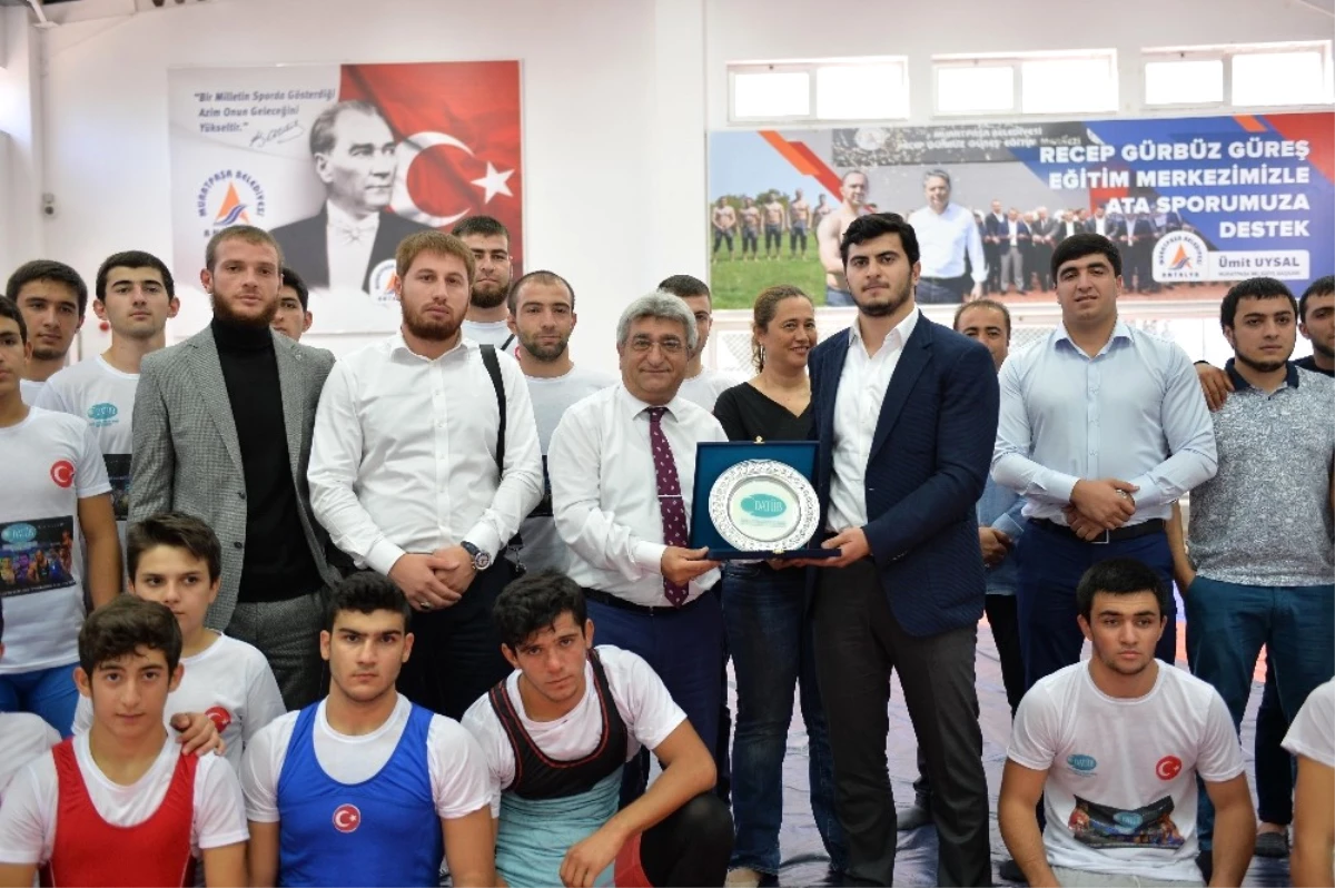 Ahıska Türkleri Recep Gürbüz\'de Antrenman Yapacak