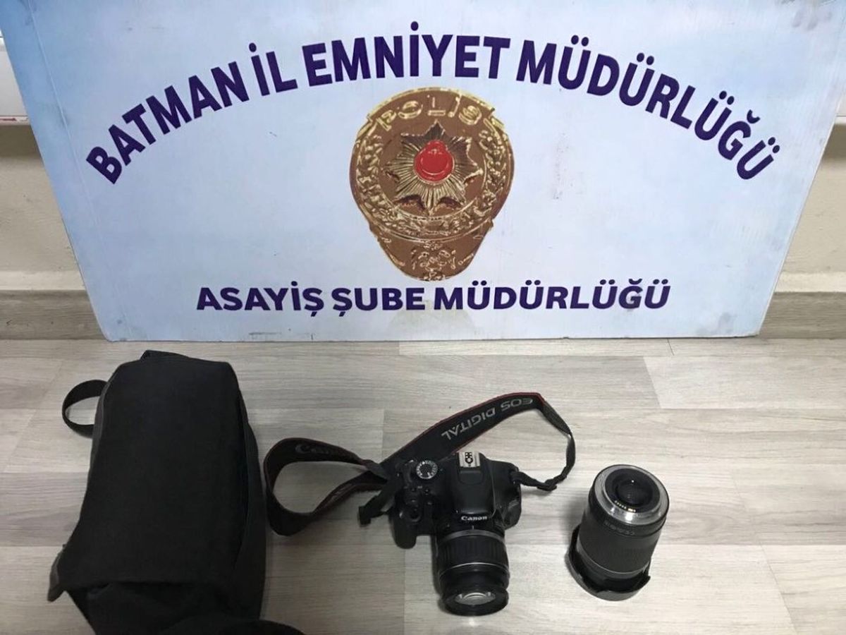 Batman\'da Bıçak Zoruyla Vatandaşların Eşyalarını Gasp Eden Zanlı Yakalandı
