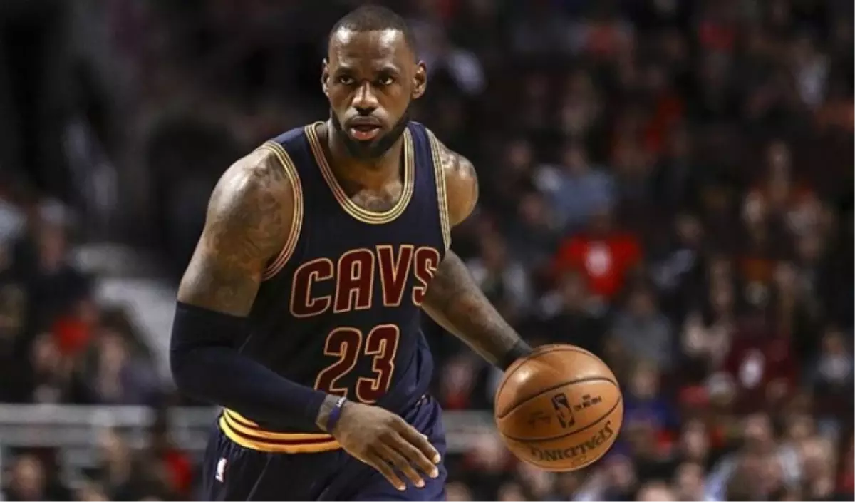 Cavaliers\'ı Lebron James Taşıdı