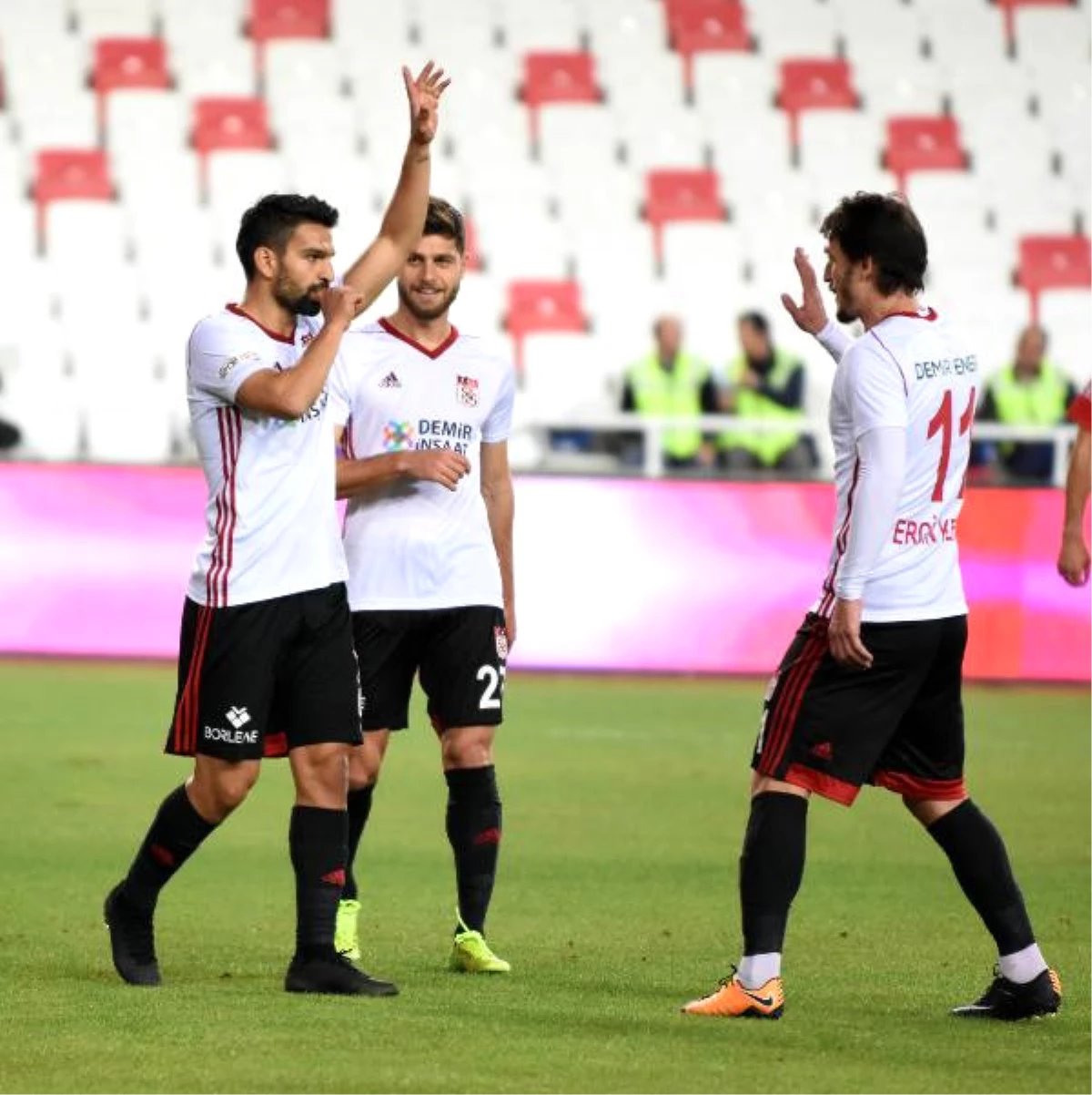 Demir Grup Sivasspor - Kızılcabölükspor: 3-1