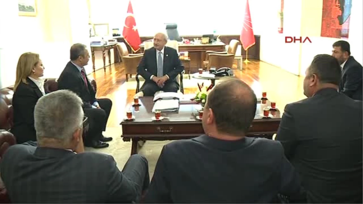 Kılıçdaroğlu, Eğitim-İş Genel Başkanı Orhan Yıldırım ve Yönetim Kurulu Üyelerini Kabul Etti