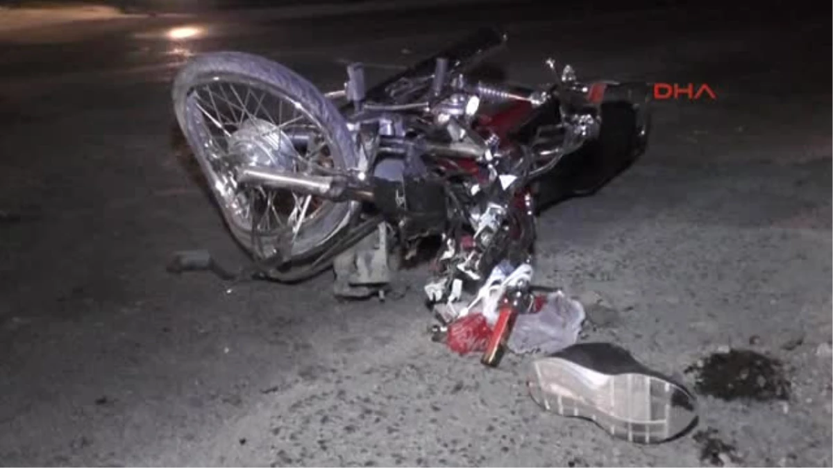 Konya Hafif Ticari Aracın Çarptığı Motosiklet Sürücüsü Öldü