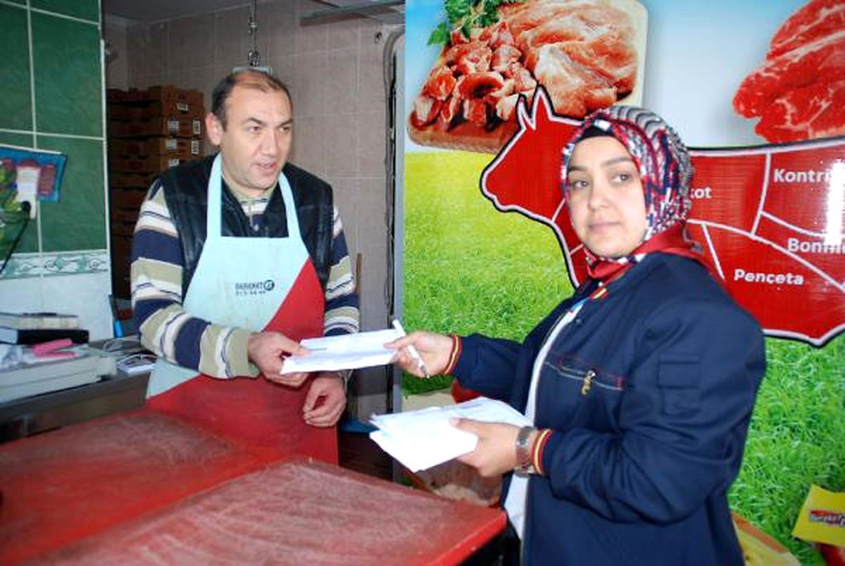 Niğde\'nin Tek Kadın Posta Dağıtıcısı