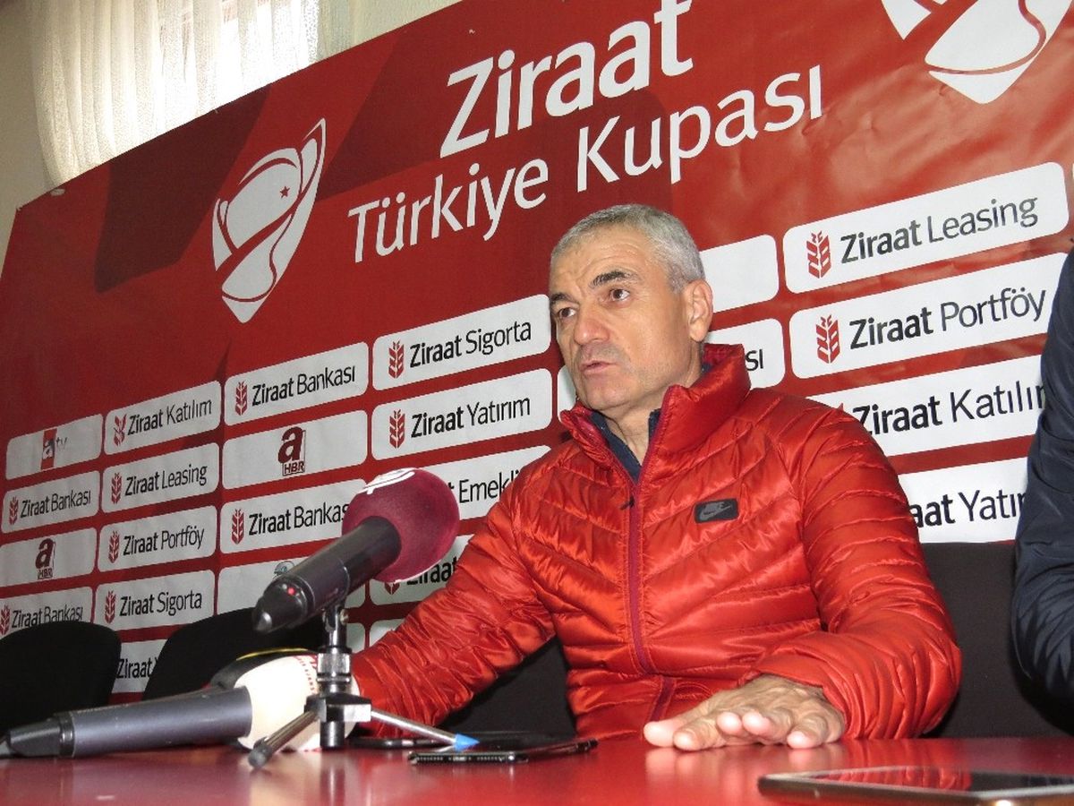 Rıza Çalımbay: "Galatasaray Maçını da Kazanmak İçin..."