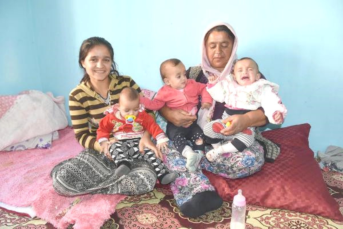 Serengül ve Üçüzlerine Anneanne Sahip Çıktı