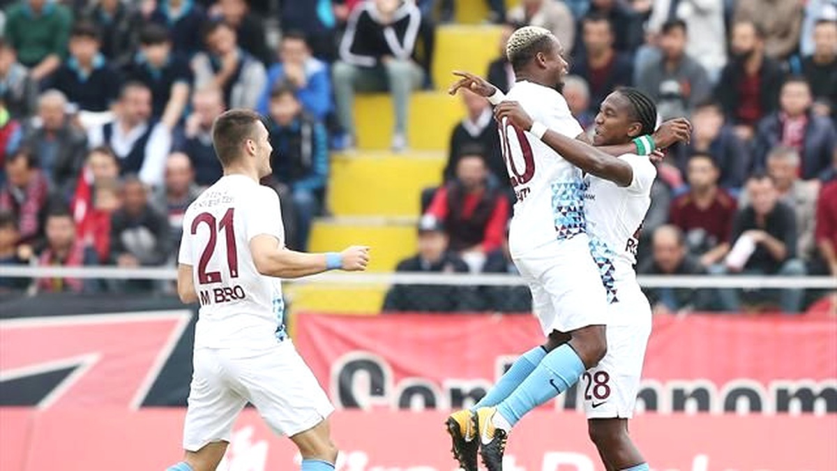 Trabzonspor Farklı Kazandı, Rodallega\'yı Kaybetti
