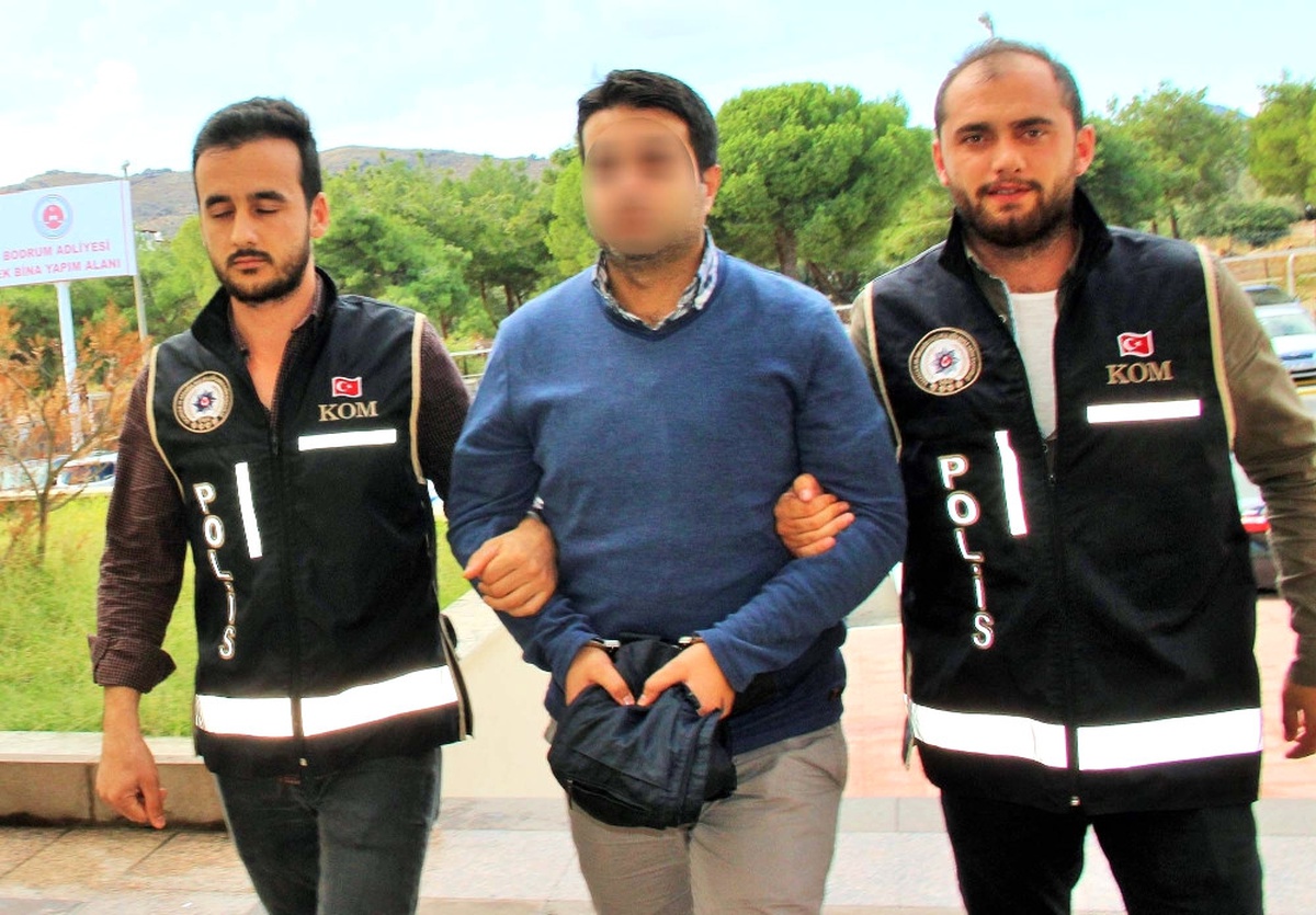 Yunanistan\'a Kaçarken Yakalanan Fetö\'cü Müsteşar Çıktı