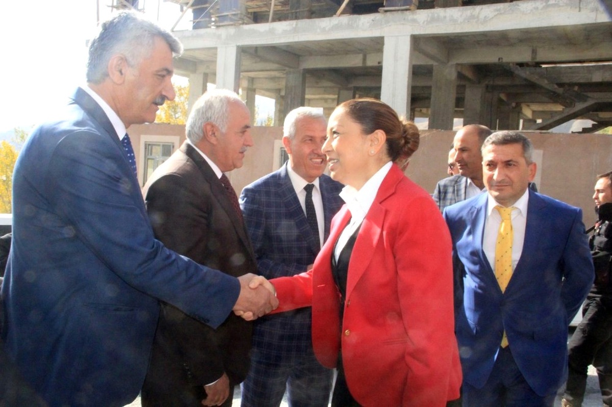 AK Parti Sosyal Politikalardan Sorumlu Genel Başkan Yardımcısı Öznur Çalık Açıklaması