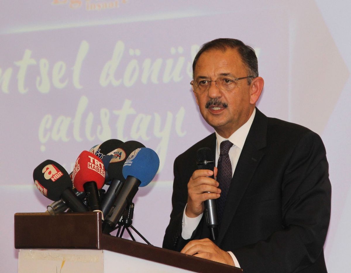 Belediye Başkanlarına Çağrı: Çiçekle, Böcekle Uğraşmayın