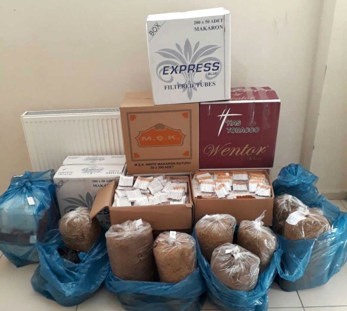 Bursa\'da 26 İş Yerine Kaçak Sigara Baskını