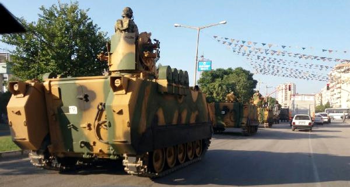 Cumhuriyet Bayramı Provası Yapan Askeri Araçlar Heyecana Neden Oldu
