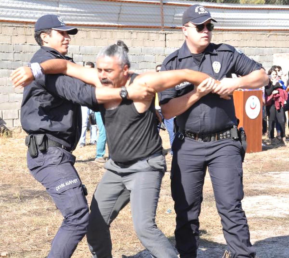 Fabrikada Patlama Tatbikatı, Gerçeğini Aratmadı