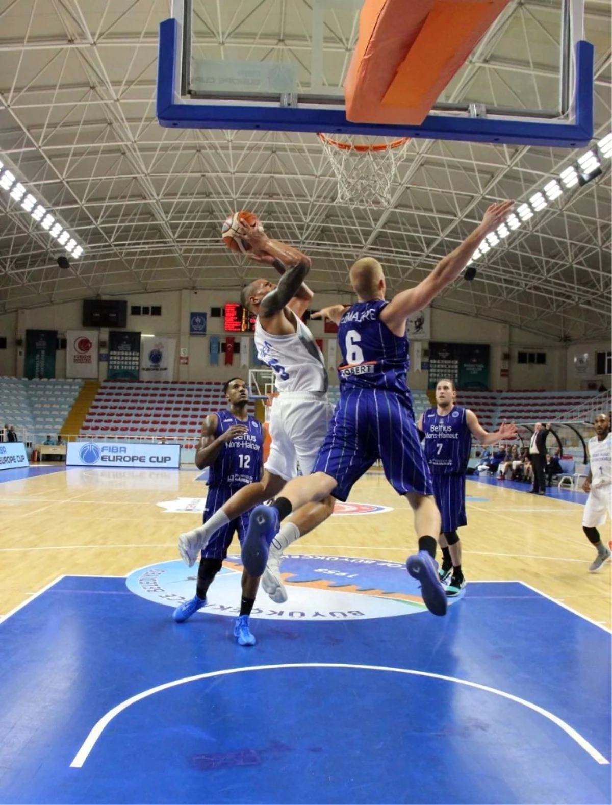 Fıba Europe Cup: D. İ. Büyükçekmece: 79 - Belfius Mons-Hainaut: 84