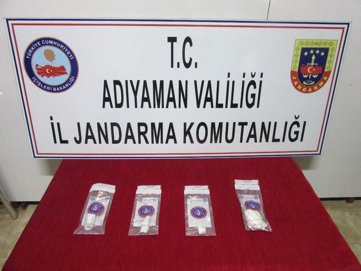 Jandarma Ekipleri Uyuşturucu Tacirlerine Göz Açtırmıyor