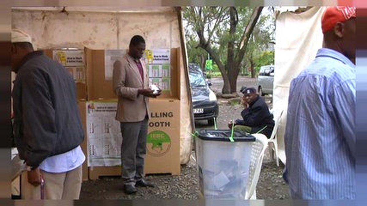 Kenya\'da Muhalifler Seçim Günü Sokakta