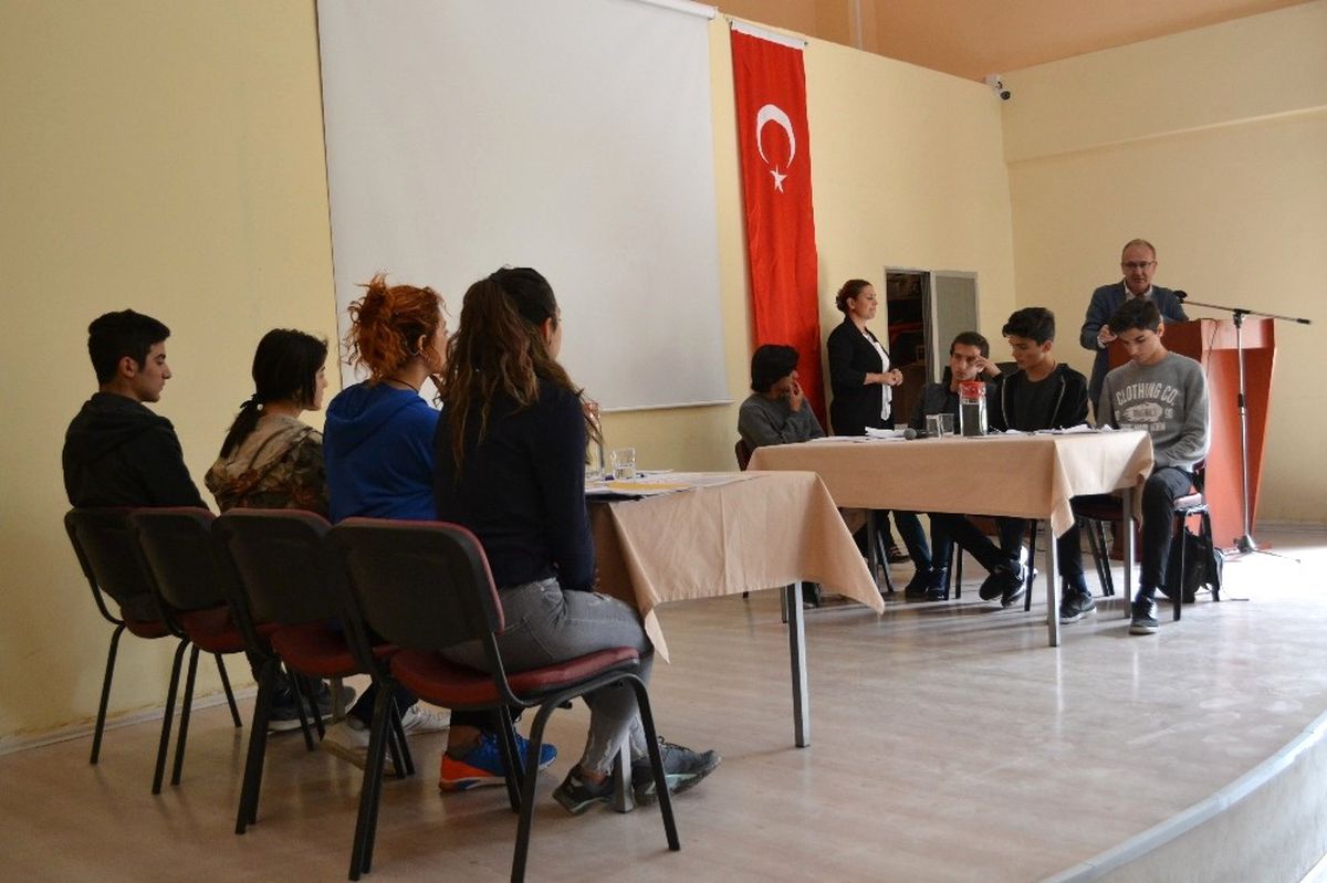 Koruma Altında Bulunan Çocuklara Münazara Yarışması